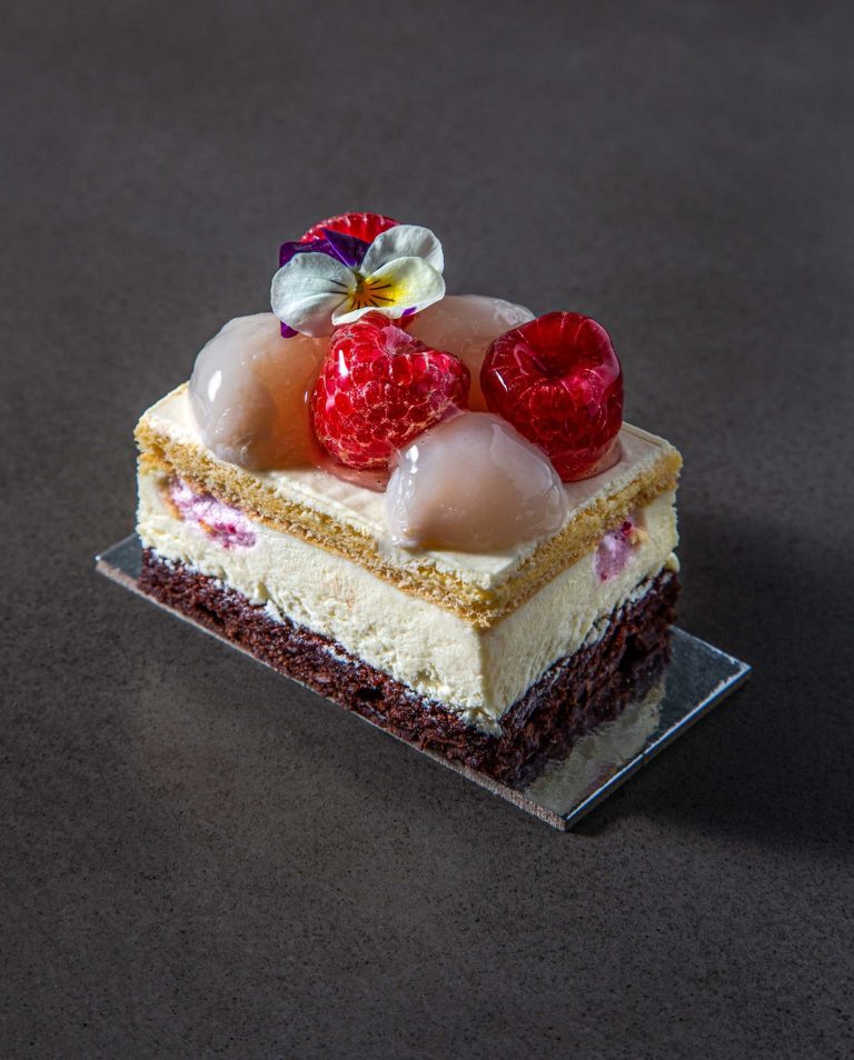 131202655 238039571000762 4257443008946062734 n 768x954