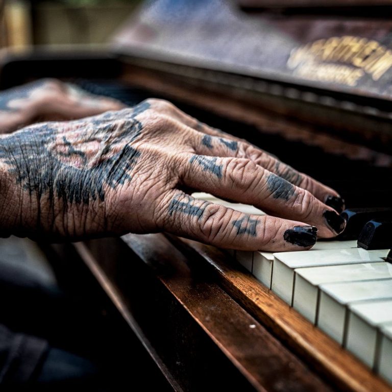 152754772 1770742426440168 6455813372719868530 n 768x768