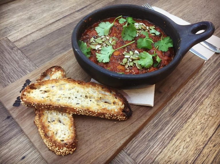 19025345 1058600384274787 1913615609013818082 o 768x575