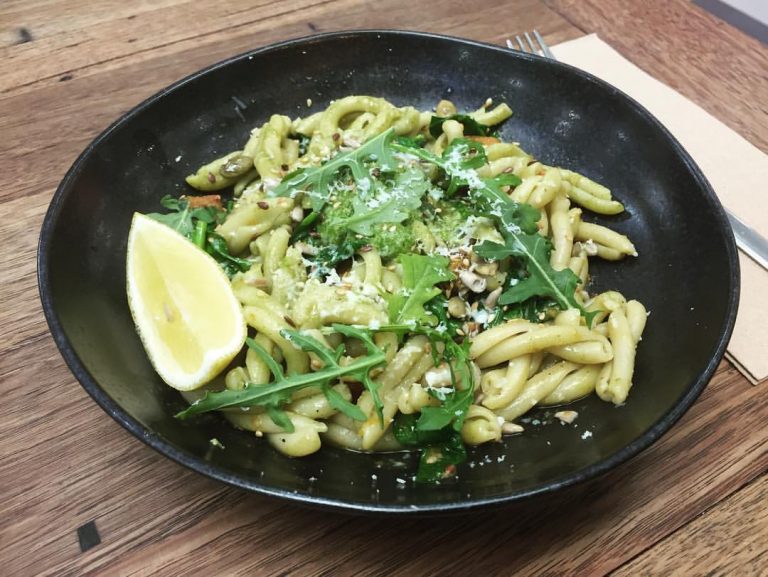 19095537 1057149571086535 2526644946260601721 o 768x577