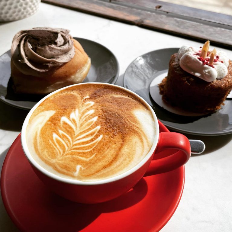 240786807 269765601629122 6962091846763689422 n 768x768